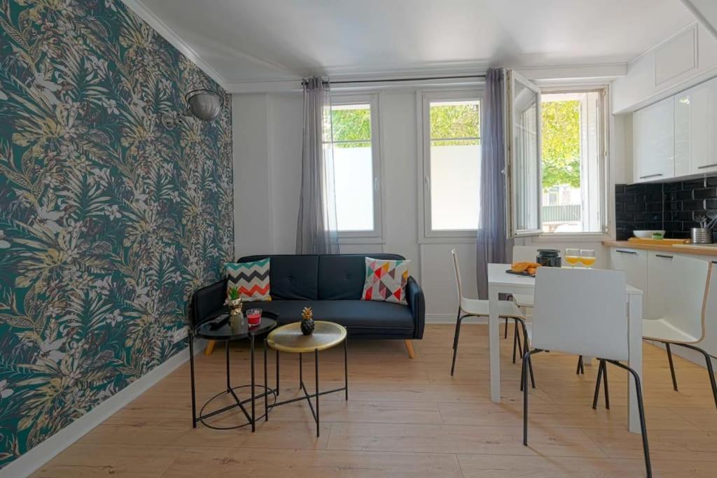 Charmant 2 Pieces A Issy- Les -Moulineaux エクステリア 写真